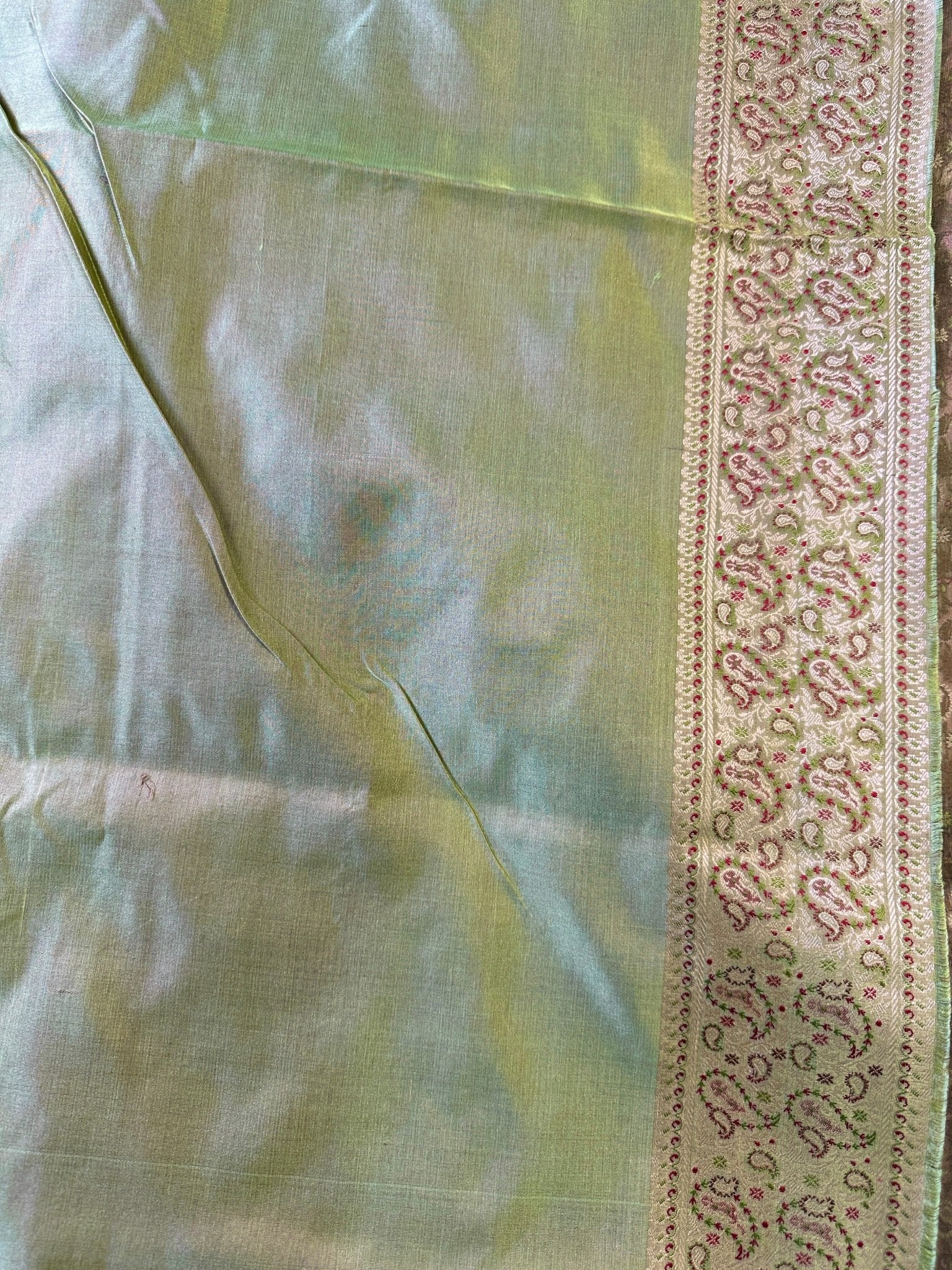 Pista Green Pure Banarasi Handloom Jamawar Tanchui Kadhwa Interlocked Weaved Saree - Katan Banaras