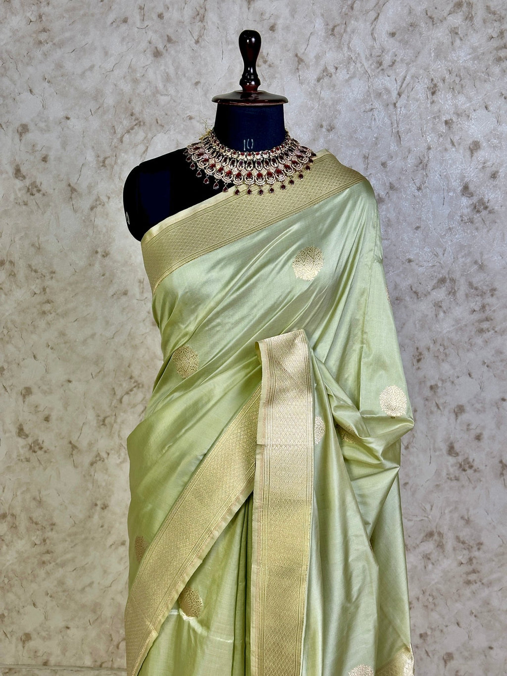 Pista Green Pure Katan Silk Banarasi Kadhwa Buta Handloom Ektara Weaved Saree - Katan Banaras