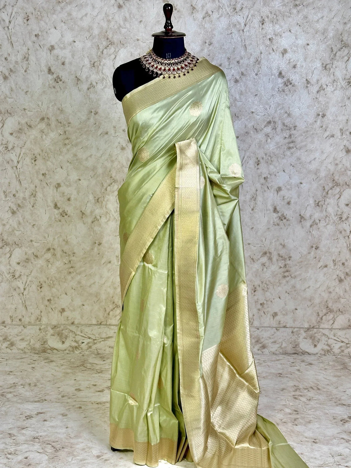 Pista Green Pure Katan Silk Banarasi Kadhwa Buta Handloom Ektara Weaved Saree - Katan Banaras