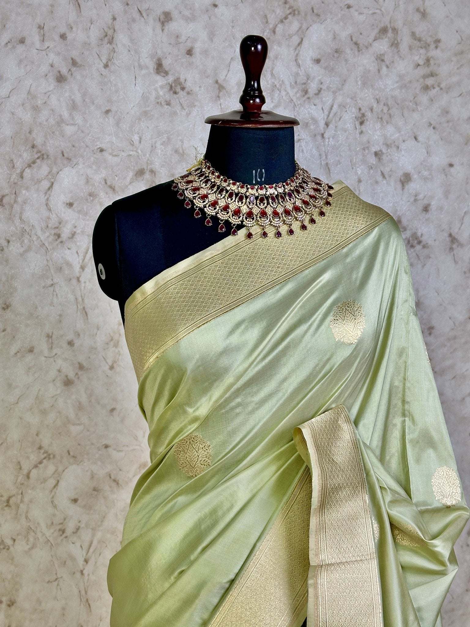 Pista Green Pure Katan Silk Banarasi Kadhwa Buta Handloom Ektara Weaved Saree - Katan Banaras