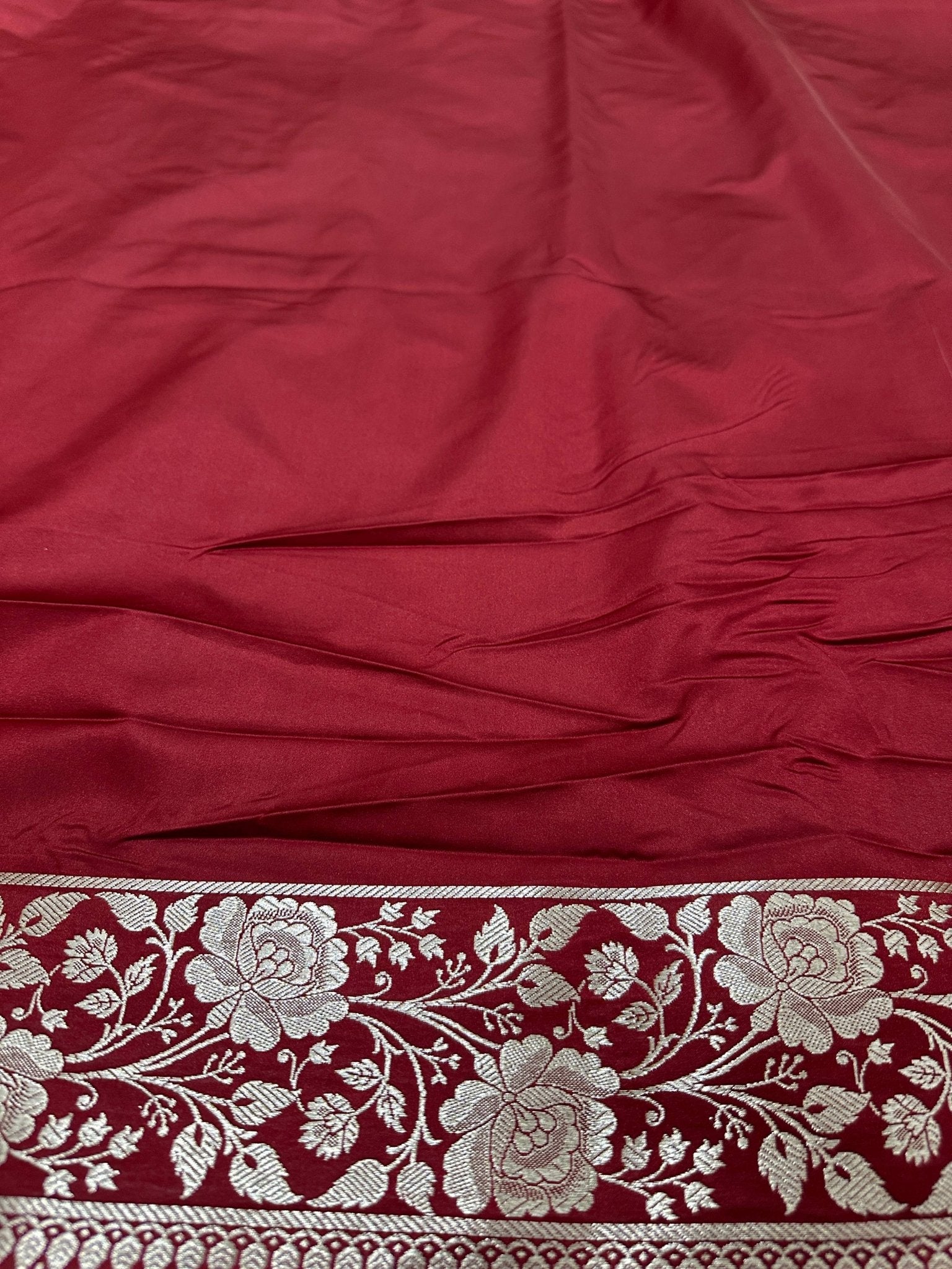 Pista & Red Contrast Mashru Silk Banarasi Zari Border Brocade Aanchal Saree - Katan Banaras