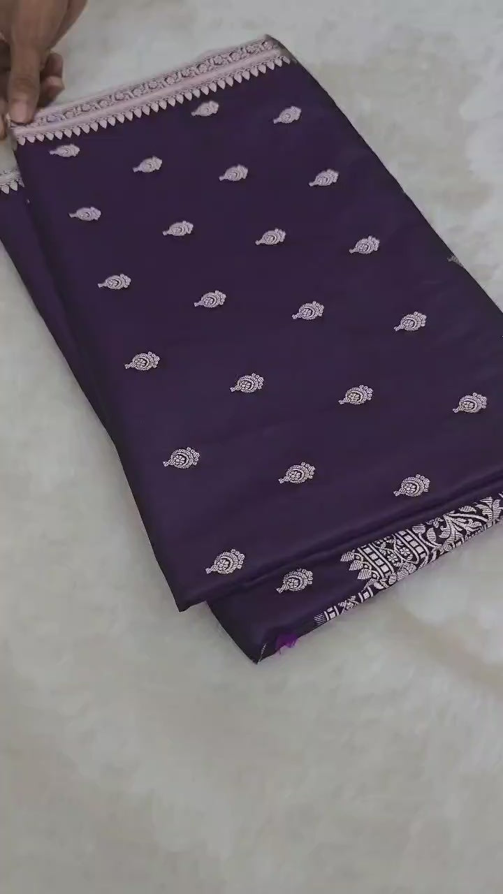 Mashroo Silk Banarasi Saree with gold zari work