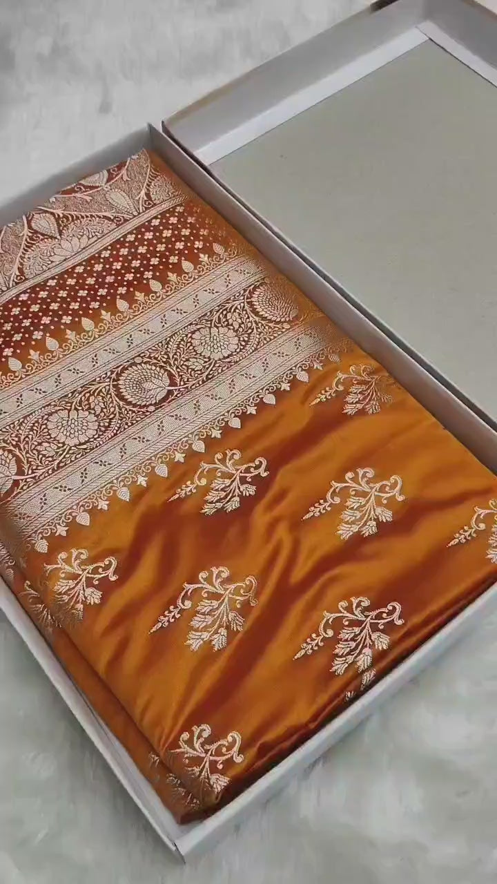 Mashroo Silk Banarasi Saree with gold zari work
