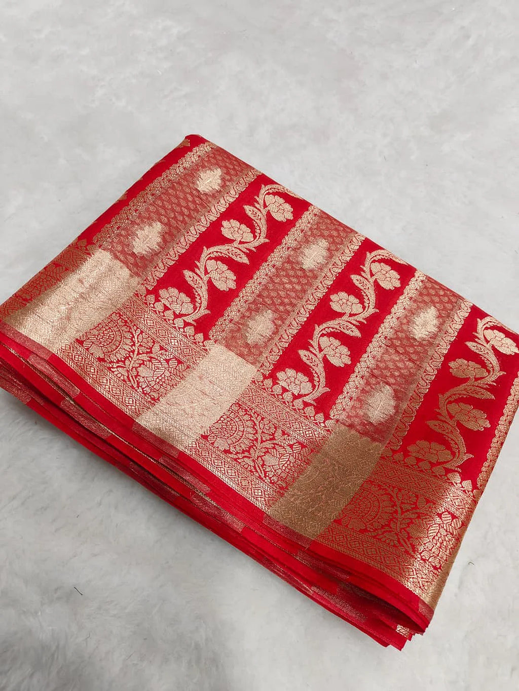 Pure Chiniya Silk Banarasi Saree | Mughal Jaal Zari Weave from Varanasi - Pure Chiniya Katan Silk Banarasi Saree