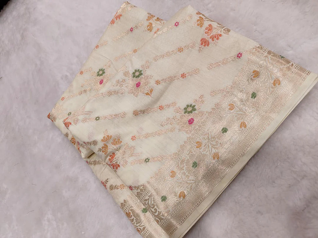 Pure Chiniya Silk Banarasi Saree | Traditional Zari Buta Weave from Varanasi - close up zari border of Pure Chiniya Katan Silk Banarasi Saree