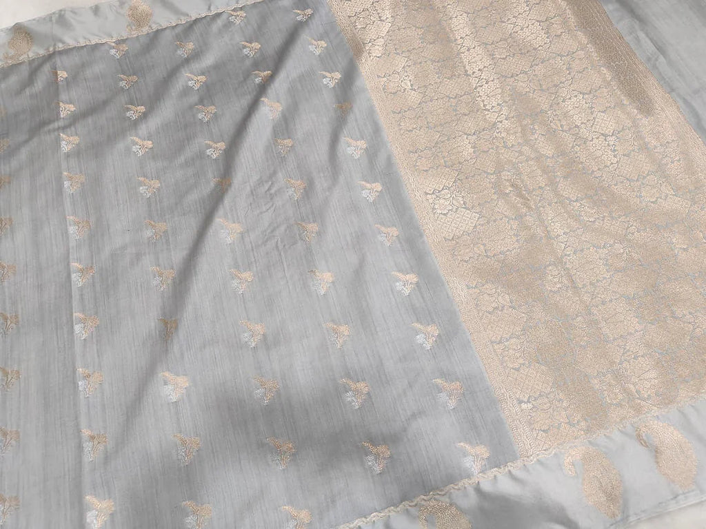 Pure Chiniya Silk Banarasi Saree with Satin Border | Floral Zari Woven Saree - close up zari border of Pure Chiniya Katan Silk Banarasi Saree