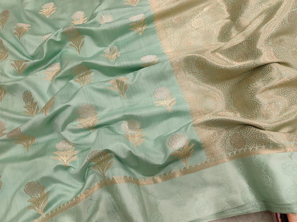 Pure Chiniya Silk Banarasi Saree with Satin Border | Jaal Zari Woven Luxury Saree - close up zari border of Pure Chiniya Katan Silk Banarasi Saree