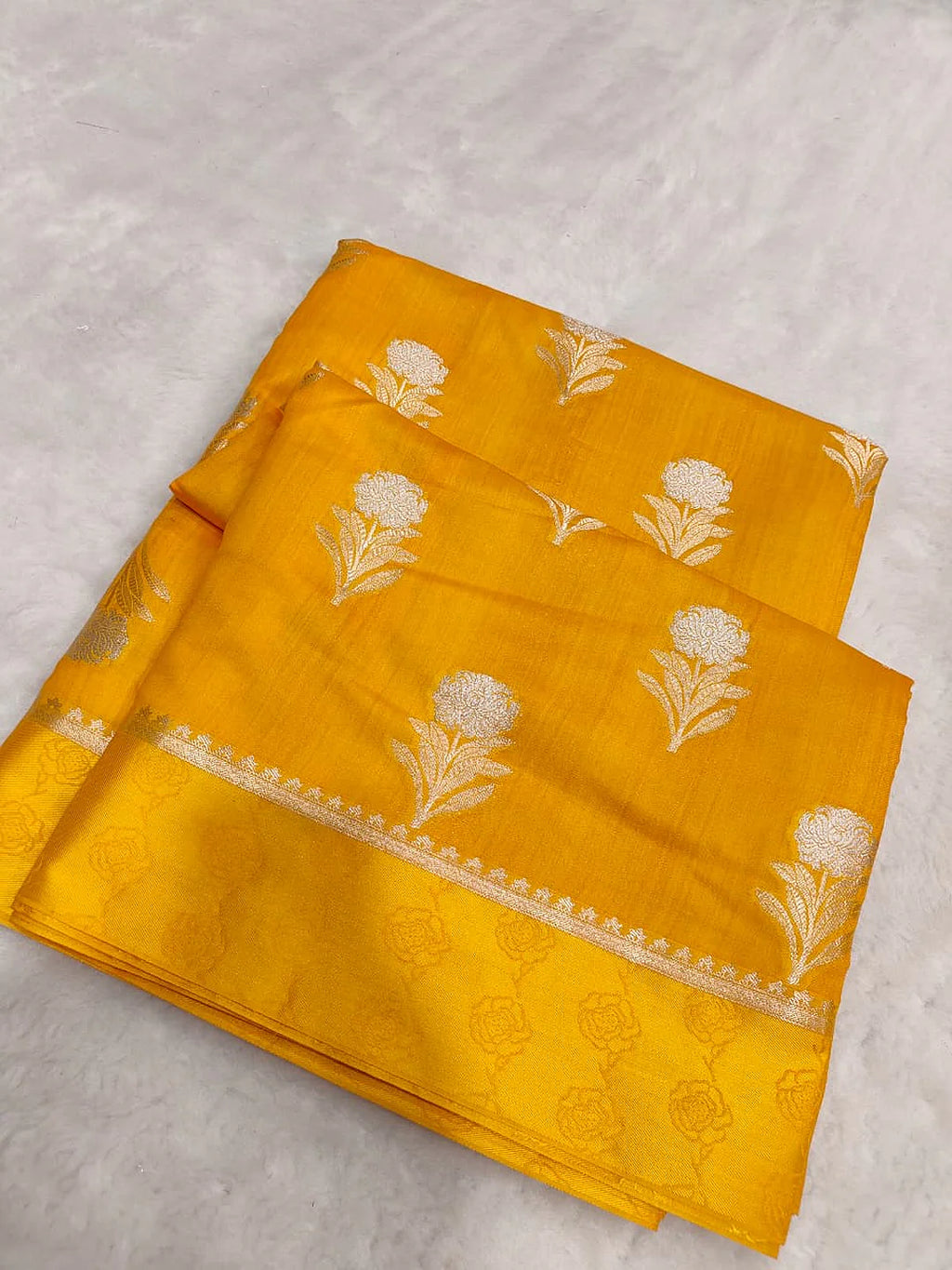 Pure Chiniya Silk Banarasi Saree with Satin Border | Zari Woven Luxury Saree - Pure Chiniya Katan Silk Banarasi Saree