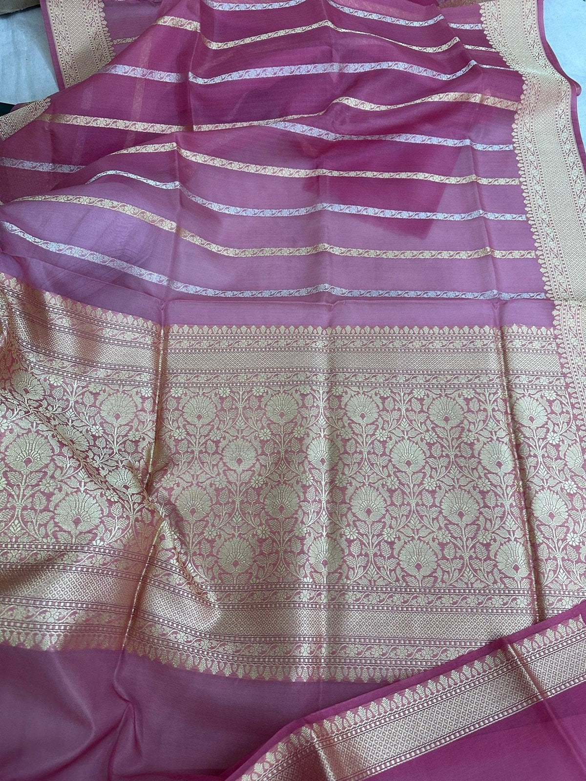 Handloom Banarasi Silk Saree with Kadhwa Buta motifs and Real Zari weaving, Rani Pink - Katan Banaras