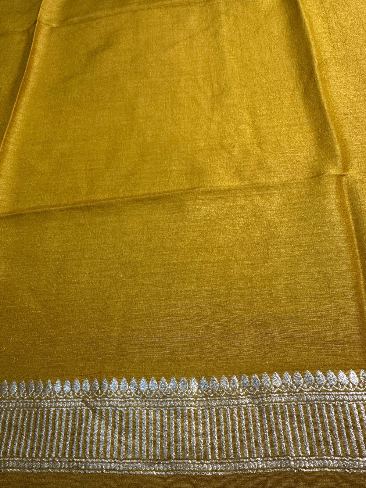 Pure Moonga Silk Banarasi Saree - Handwoven Elegance from Varanasi - Katan Banaras - back view | Pure Moonga Silk Banarasi Saree
