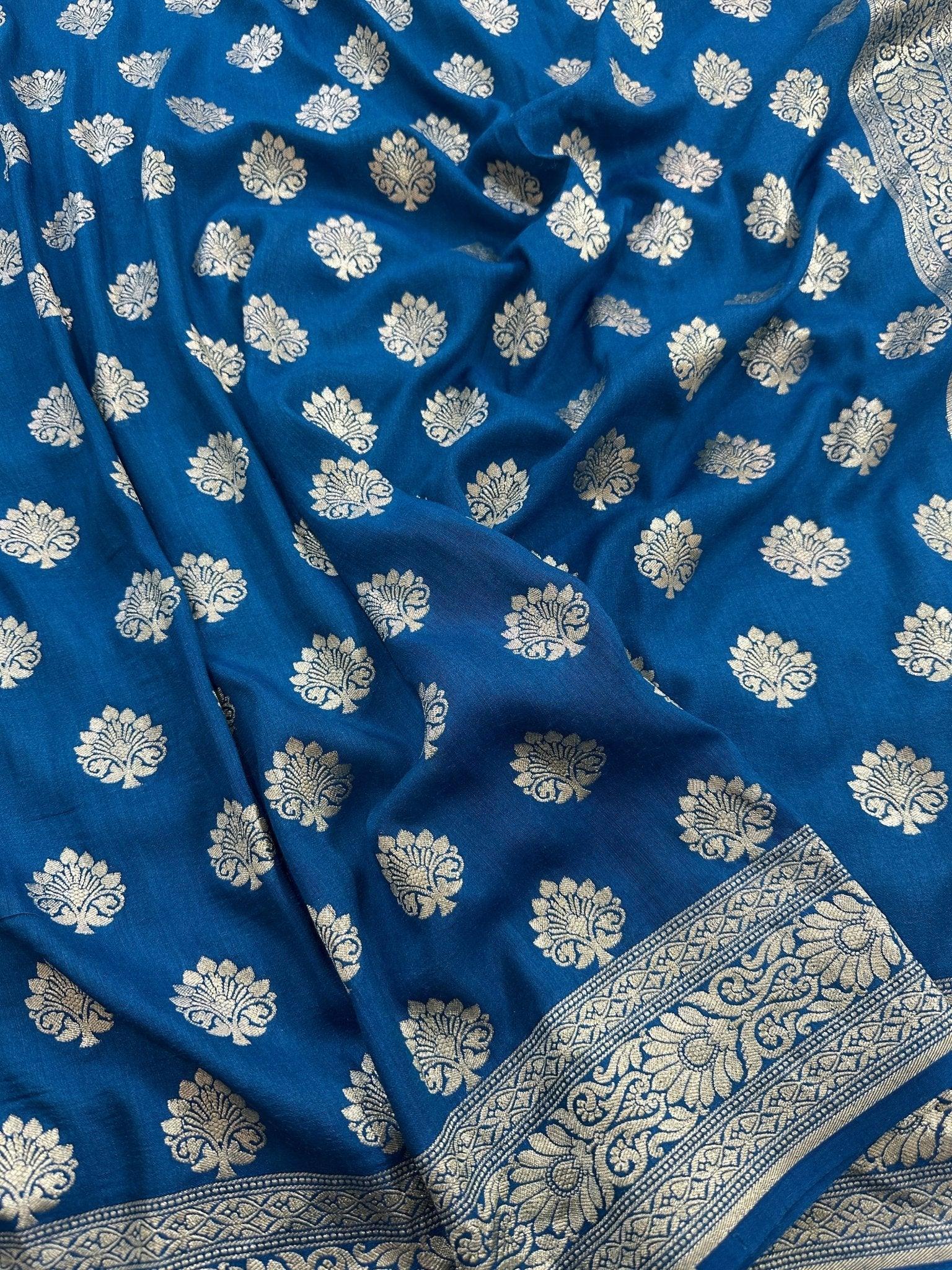 Pure Moonga Silk Banarasi Saree - Handwoven Elegance from Varanasi - Katan Banaras - border detail | Pure Moonga Silk Banarasi Saree
