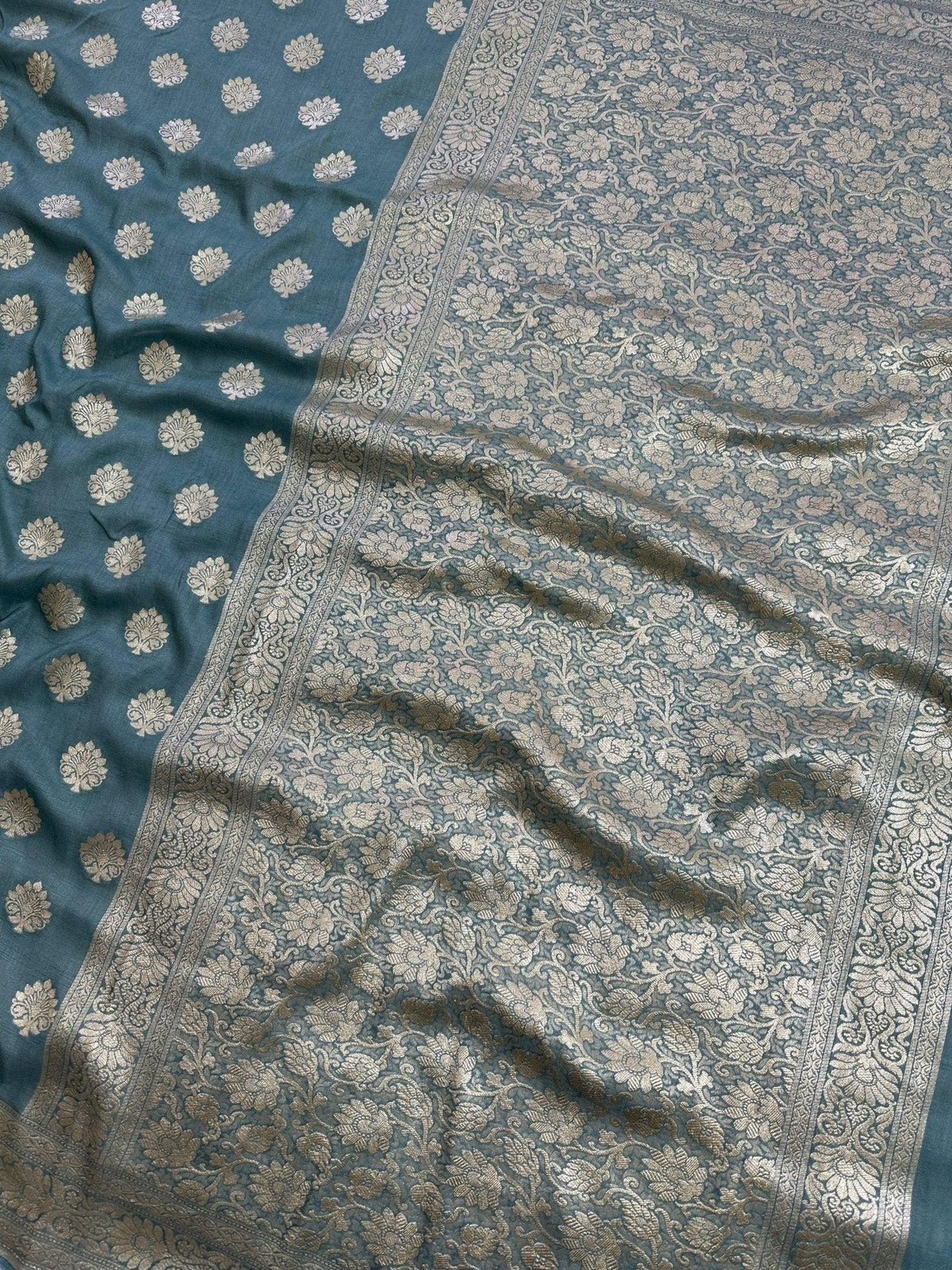 Pure Moonga Silk Banarasi Saree - Handwoven Elegance from Varanasi - Katan Banaras - border detail | Pure Moonga Silk Banarasi Saree