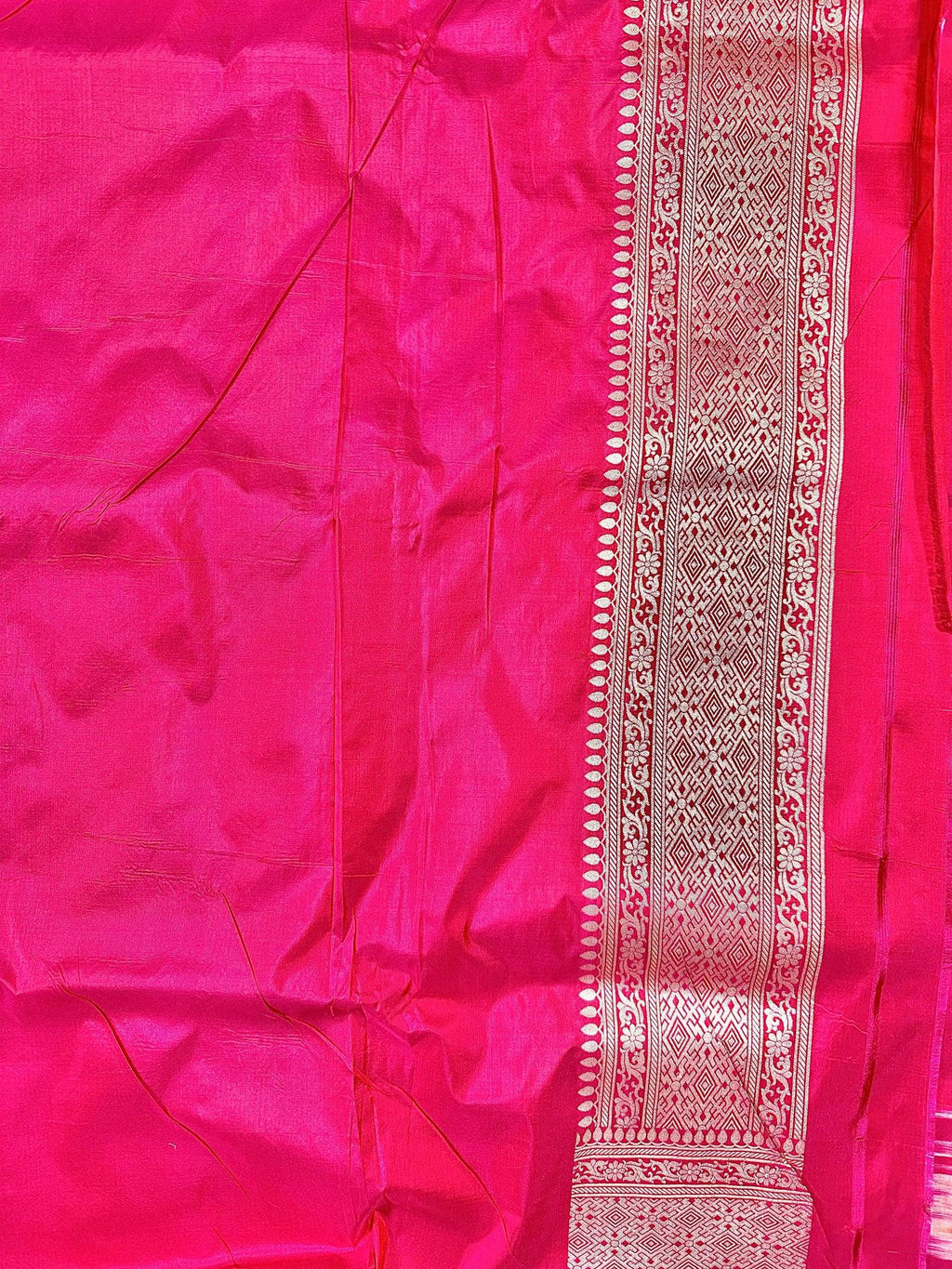 Rani Pink Pure Katan Silk Banarasi Saree with Silver Zari Buti & Traditional Handwoven Border - Katan Banaras