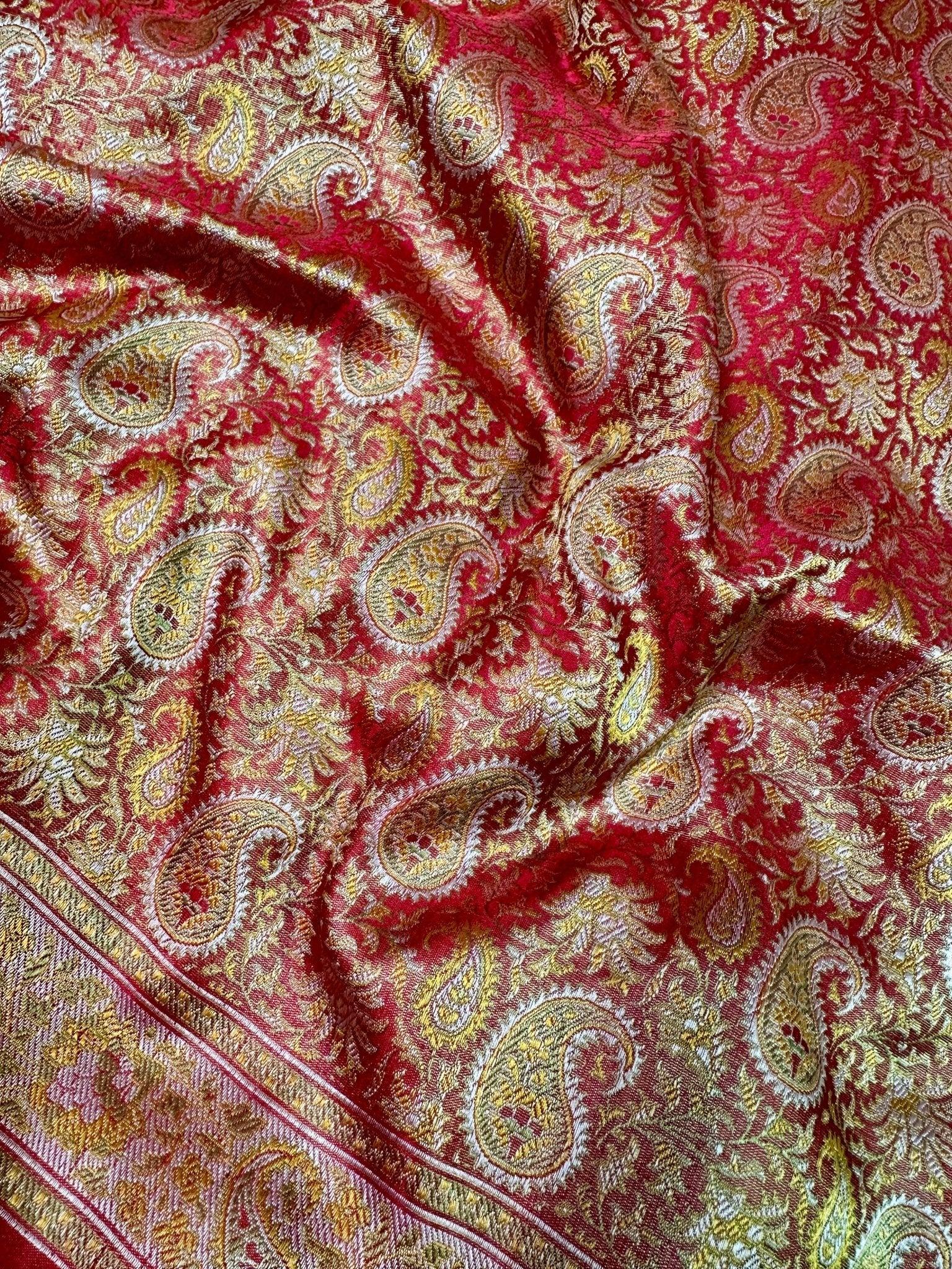 Red Gold Pure Banarasi Handloom Jamawar Tanchui Kadhwa Interlocked Weaved Saree - Katan Banaras