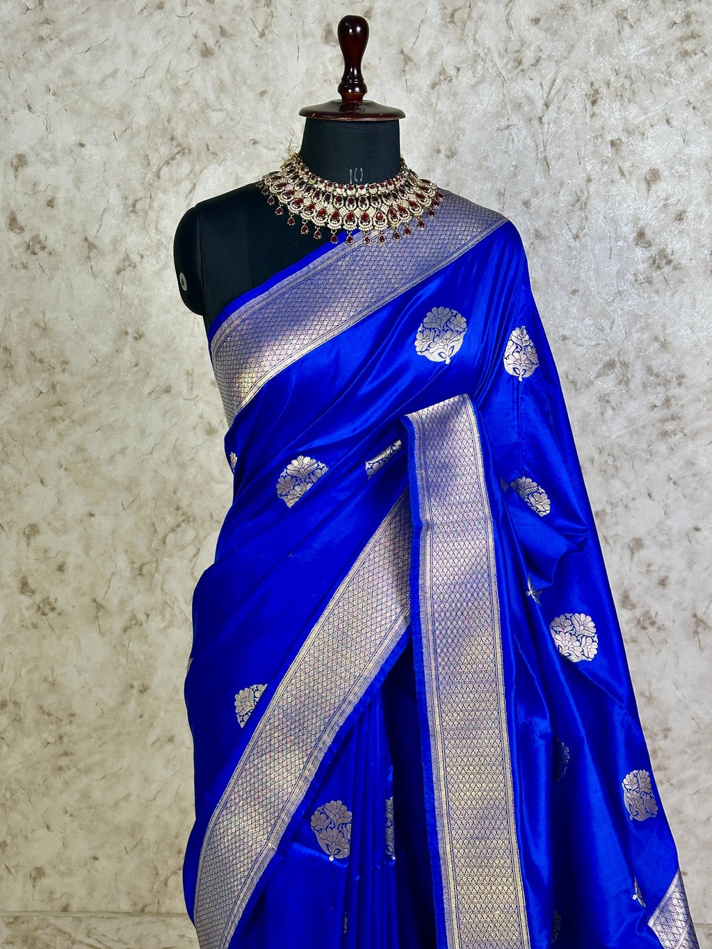 Royal Blue Pure Katan Silk Banarasi Kadhwa Buta Handloom Ektara Weaved Saree with Tested Zari - Katan Banaras