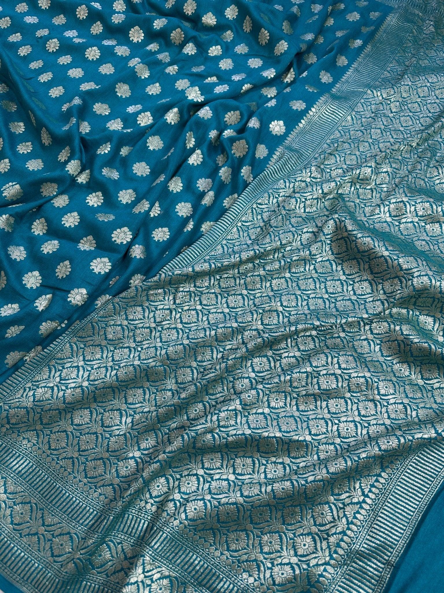 Turquoise Teal Blue Pure Moonga Silk Banarasi Saree - Uppada Handwoven Festive Wear - border detail | Pure Moonga Silk Banarasi Saree