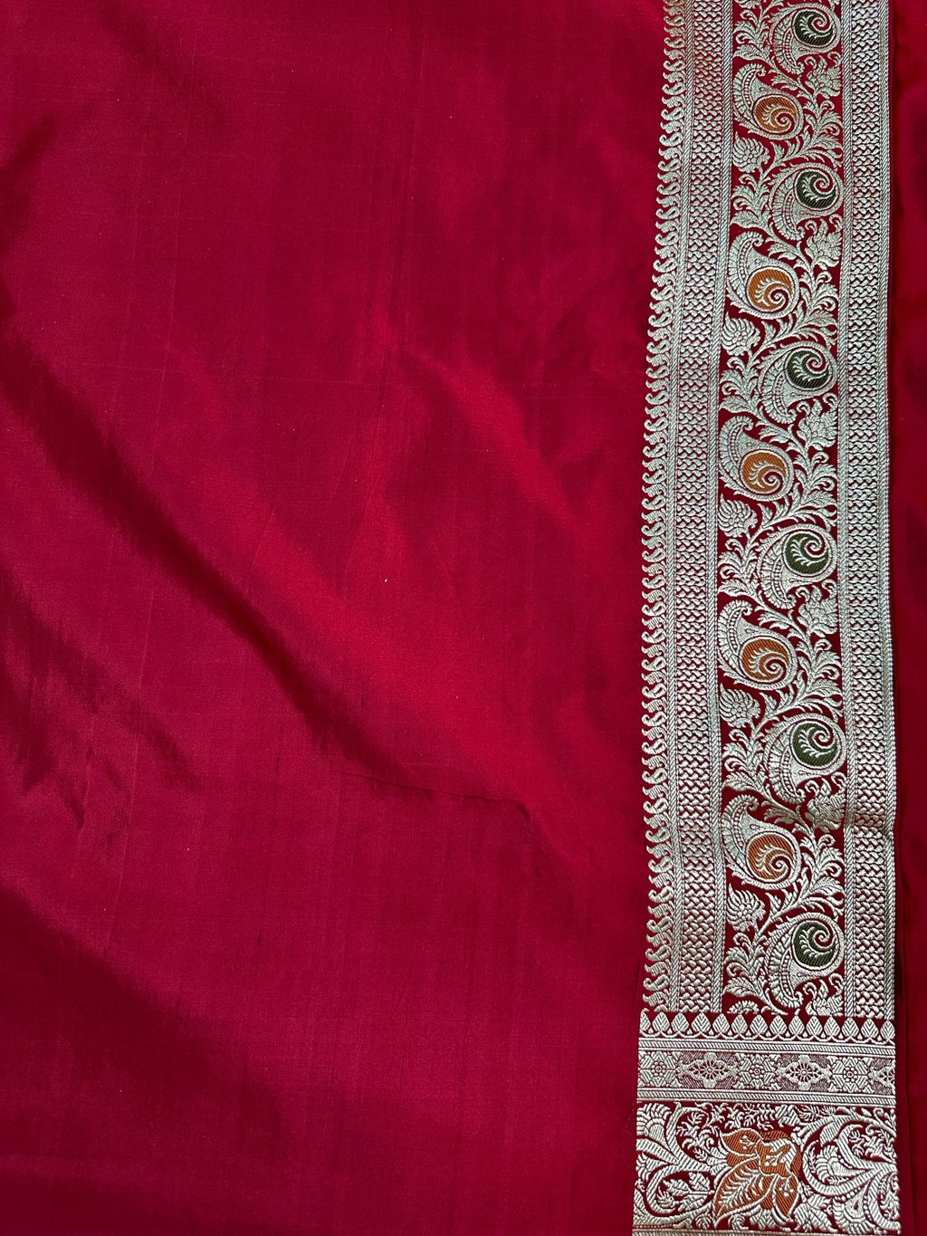 Wine Maroon Satin Silk Banarasi Saree with Meenakari Floral Jaal and Ornate Zari Pallu - Katan Banaras