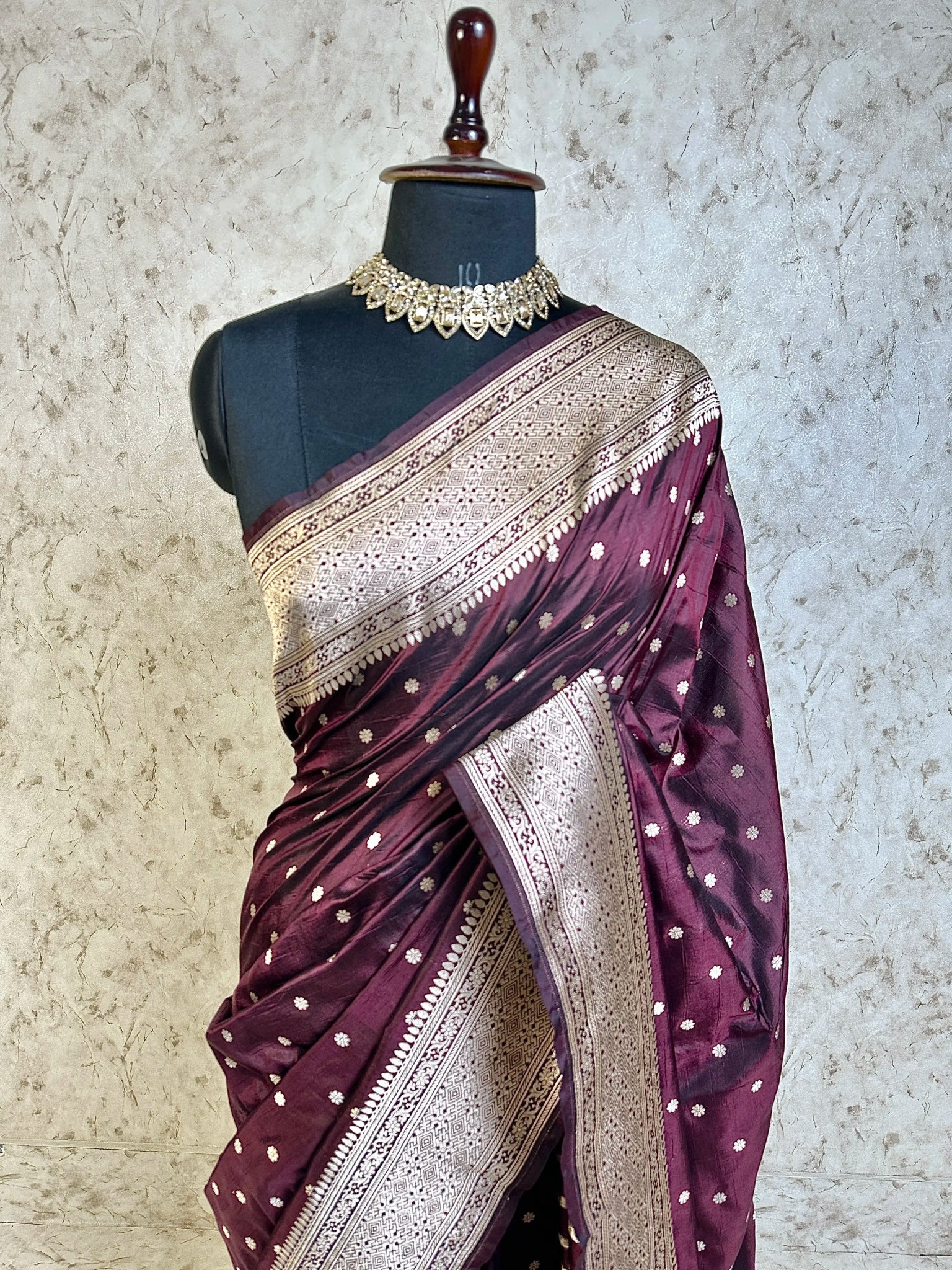 Wine Purple Pure Katan Silk Banarasi Saree with Silver Zari Buti & Traditional Handwoven Border - Katan Banaras