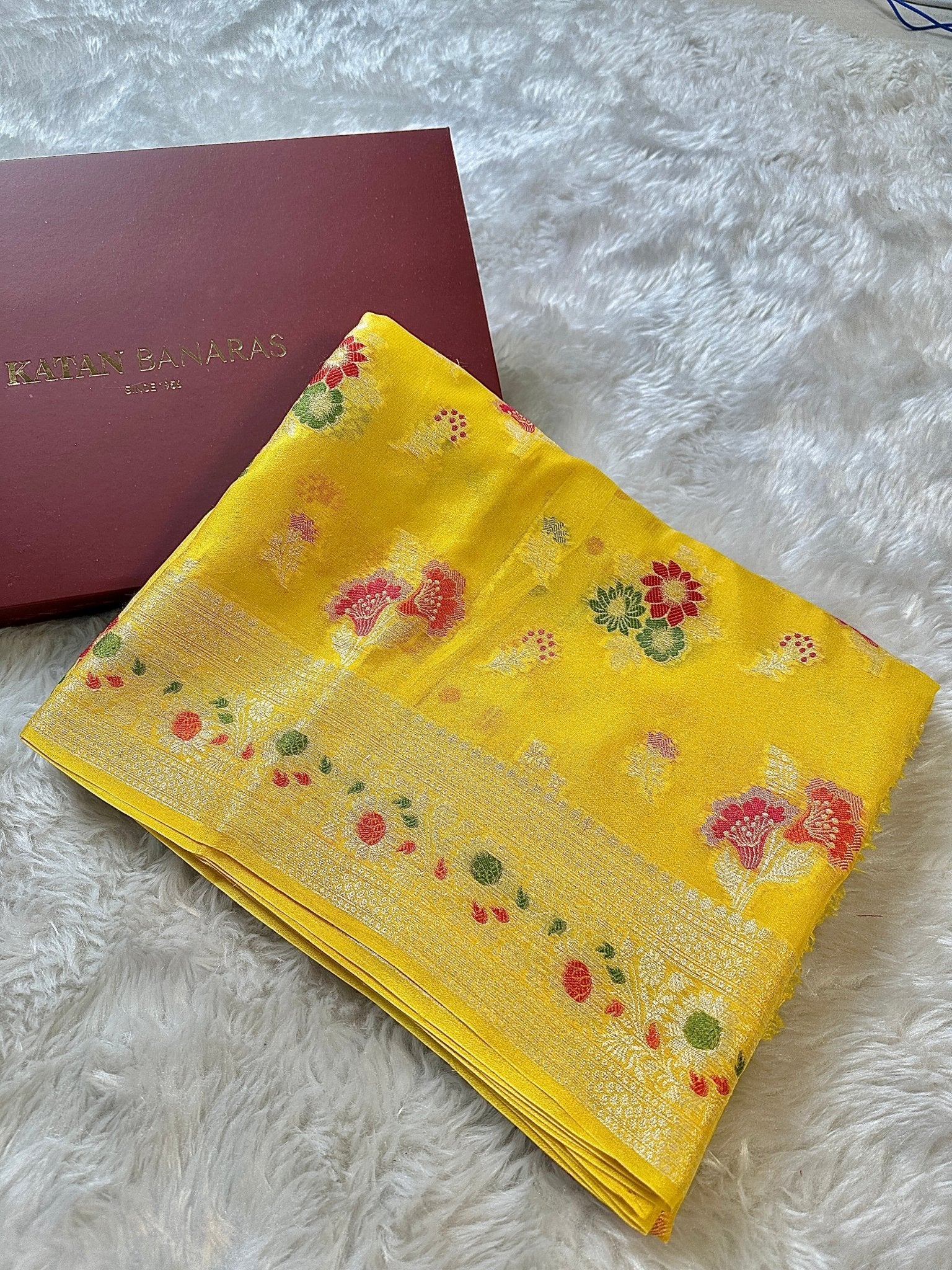 Yellow Pure Chiffon Silk Banarasi Saree with Minakari Design and Zari Border - Katan Banaras